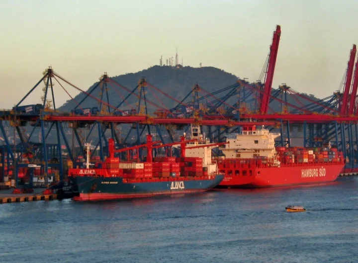 Lula Holds Back on Retaliation as US Tariffs on Brazil Bite