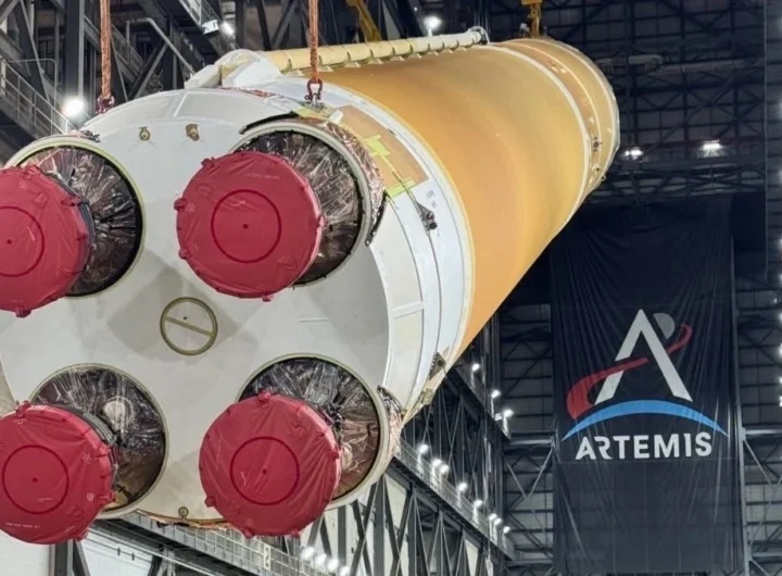 Artemis III Will Stay in Earth Orbit to Test Two Moon Landers